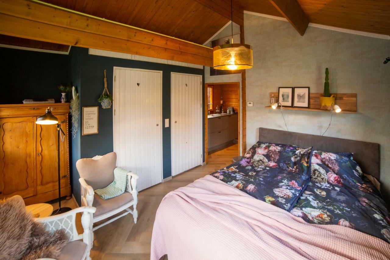 Onder De Kersenboom Bed and Breakfast Hilversum Eksteriør billede